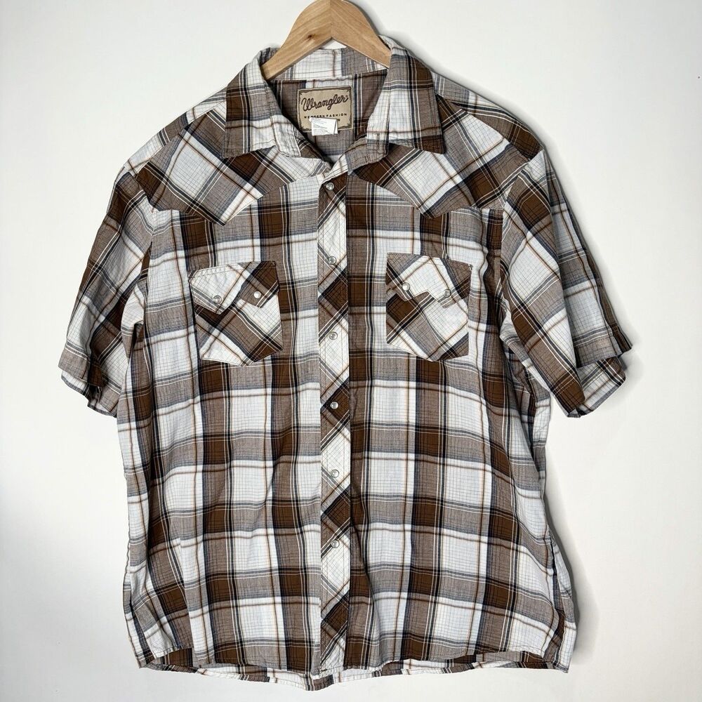 Wrangler Pearl Snap Button Up Short Sleeve Shirt Western White Tan Men Size XL